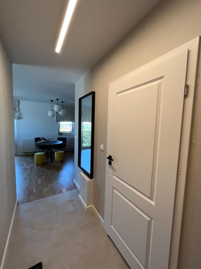 Halo Apartments วรอตซวาฟ ภายนอก รูปภาพ